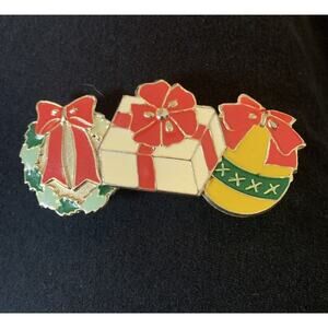 Vintage Christmas Hair Barette Wreath Gift Ornament Holiday Metal